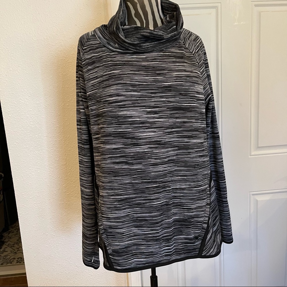 Champion Size L Women's Long Sleeve Cowl Neck Pullover Sweatshirt Black